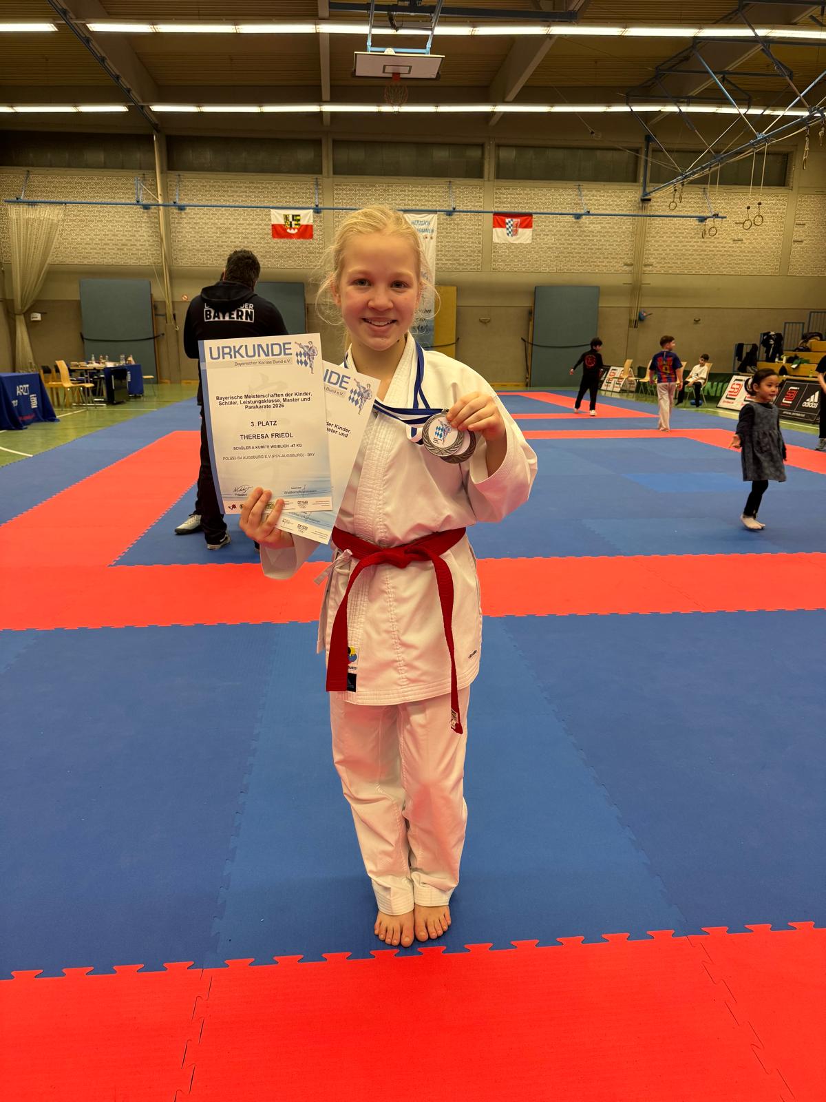 Erfolgreiche KUMITE-Athleten des Polizei Sport Verein Augsburg e.V. bei der Bayerischen Meisterschaft 2026